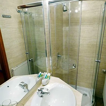 Aparthotel Adler