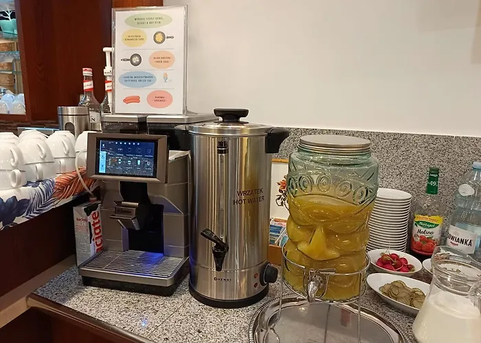 アパートホテル Adler